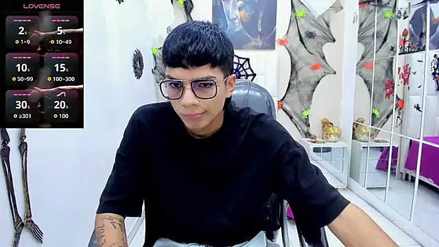 Noha scott online show from October 23, 11:35 pm