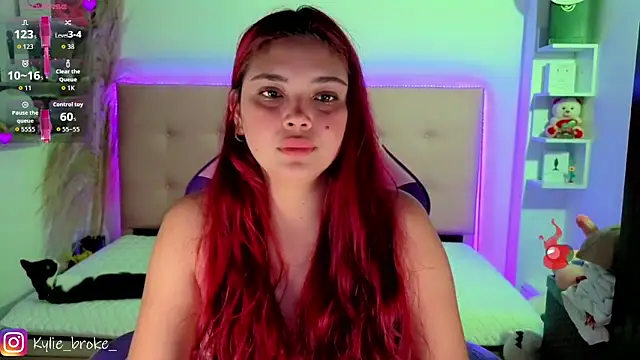 Kylie brokee online show from April 30, 10:03 pm