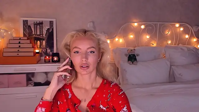 aestetick online show from January 7, 5:43 am