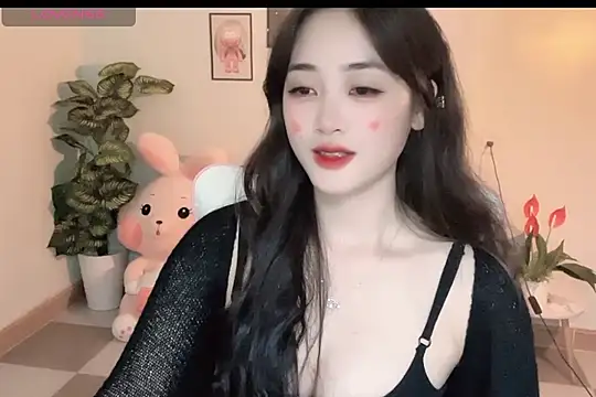  Aimy  online show from October 28, 4:42 pm