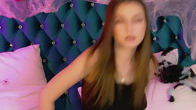 AliceMoreno online show from October 28, 5:04 pm