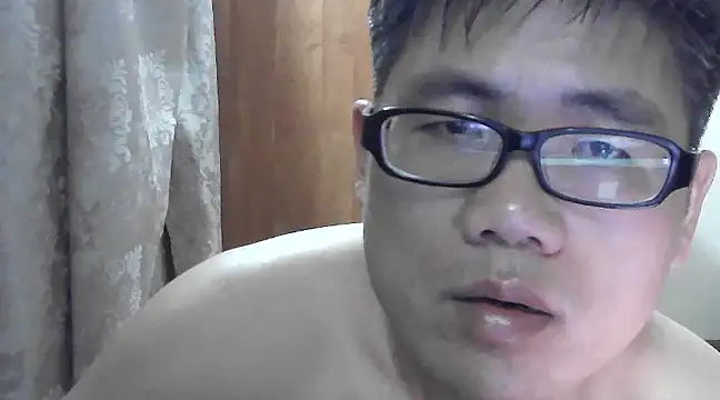 Snapshot of findagirlfriend chatting on March 2, 4:53 pm findagirlfriend online show from March 2, 4:53 pm