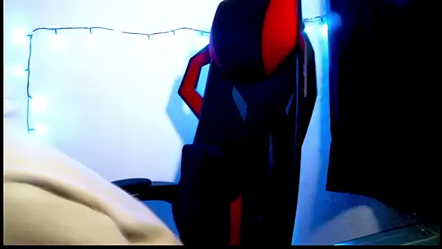 catalina colombia online show from March 10, 11:10 am