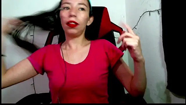 catalina colombia online show from March 21, 2:40 pm