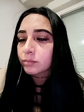 Snapshot of Juanamd1 chatting on December 13, 8:20 am Juanamd1 online show from December 13, 8:20 am