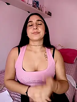 Snapshot of Juanamd1 chatting on March 9, 12:20 pm Juanamd1 online show from March 9, 12:20 pm