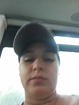 Snapshot of Juanamd1 chatting on June 2, 8:38 am Juanamd1 online show from June 2, 8:38 am