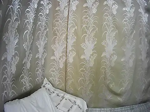 Snapshot of happy_sonia chatting on June 19, 10:19 am happy sonia online show from June 19, 10:19 am