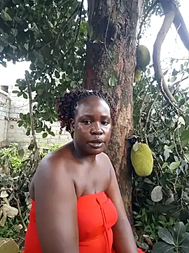 Snapshot of Broan_me chatting on November 14, 5:28 am Broan me online show from November 14, 5:28 am