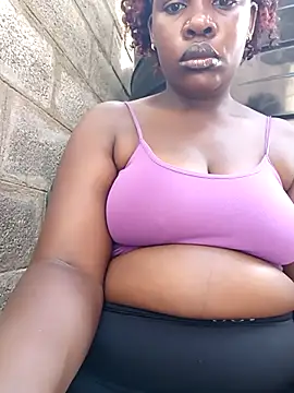 Snapshot of Broan_me chatting on November 20, 6:24 am Broan me online show from November 20, 6:24 am