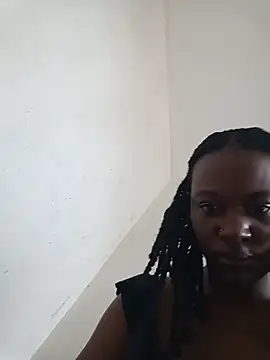 Snapshot of Broan_me chatting on July 4, 5:02 am Broan me online show from July 4, 5:02 am