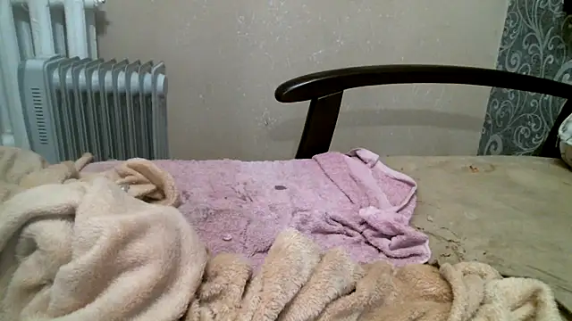 DennisXCaroll online show from March 5, 4:57 pm