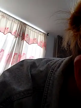 Snapshot of Nahiajhonson_ chatting on January 5, 9:29 pm Nahiajhonson online show from January 5, 9:29 pm