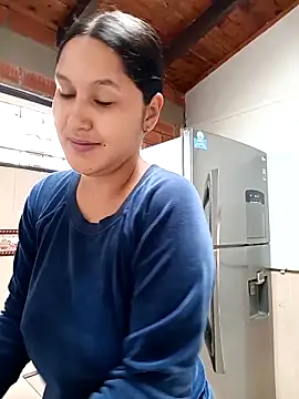 Snapshot of SamaraJay1 chatting on May 11, 1:50 pm SamaraJay1 online show from May 11, 1:50 pm
