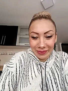 coral smitth online show from March 20, 6:09 pm