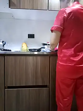 coral smitth online show from October 27, 3:05 pm