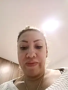 coral smitth online show from January 16, 6:12 pm