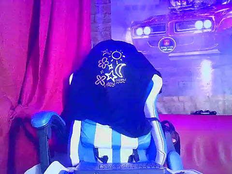 Snapshot of MasterSEX420 chatting on December 16, 8:20 am MasterSEX420 online show from December 16, 8:20 am