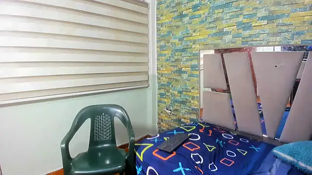 Snapshot of MasterSEX420 chatting on February 3, 12:47 pm MasterSEX420 online show from February 3, 12:47 pm