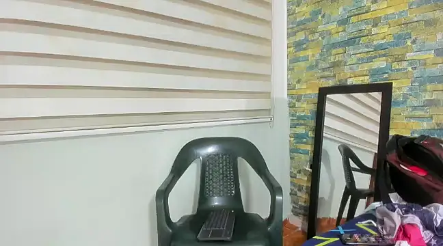 Snapshot of MasterSEX420 chatting on February 14, 7:44 pm MasterSEX420 online show from February 14, 7:44 pm