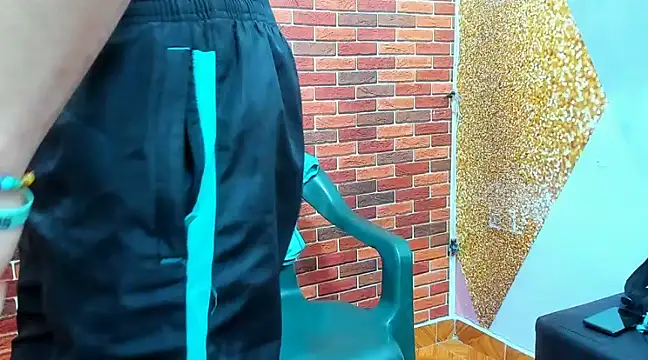 Snapshot of MasterSEX420 chatting on February 26, 12:36 pm MasterSEX420 online show from February 26, 12:36 pm