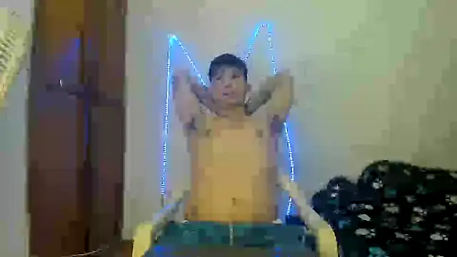 Snapshot of MasterSEX420 chatting on September 27, 9:42 pm MasterSEX420 online show from September 27, 9:42 pm