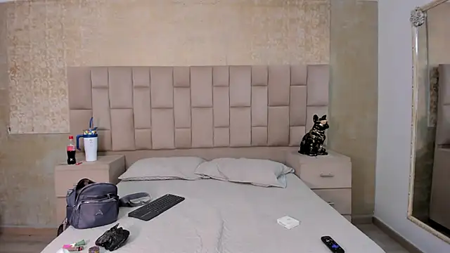 Snapshot of EmmaTorres_ chatting on January 31, 10:21 pm EmmaTorres online show from January 31, 10:21 pm