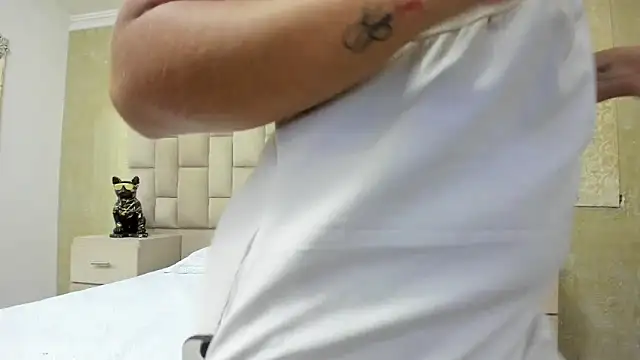 Snapshot of EmmaTorres_ chatting on September 8, 8:30 pm EmmaTorres online show from September 8, 8:30 pm