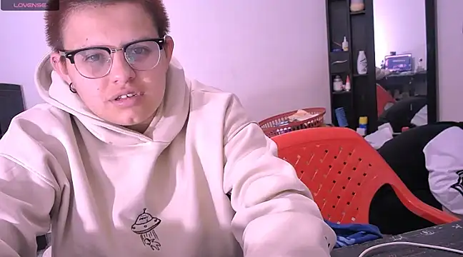 tatsumi nao online show from December 15, 3:24 am