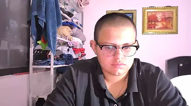 tatsumi nao online show from February 5, 10:01 pm