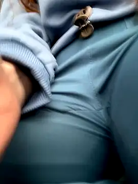 Cloew Marz online show from October 25, 4:57 pm