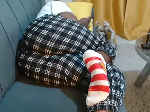 leslysexygirl online show from December 1, 9:47 am