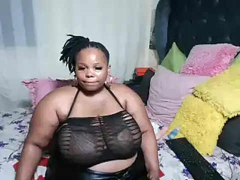 Candiyliciousxx online show from January 24, 8:32 pm