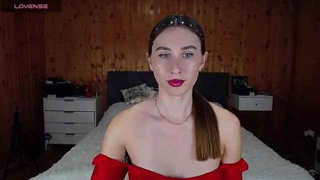 KellyBeeal online show from December 22, 8:05 am