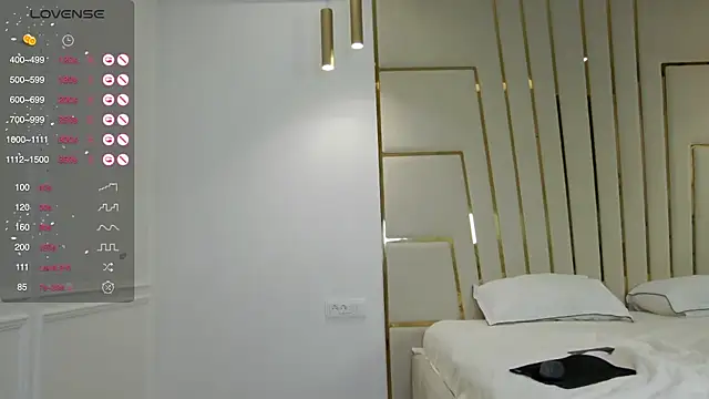 Goodgirlgonabad online show from March 21, 4:40 pm