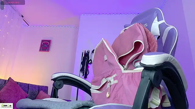 Miss scarllet  online show from June 23, 1:31 pm