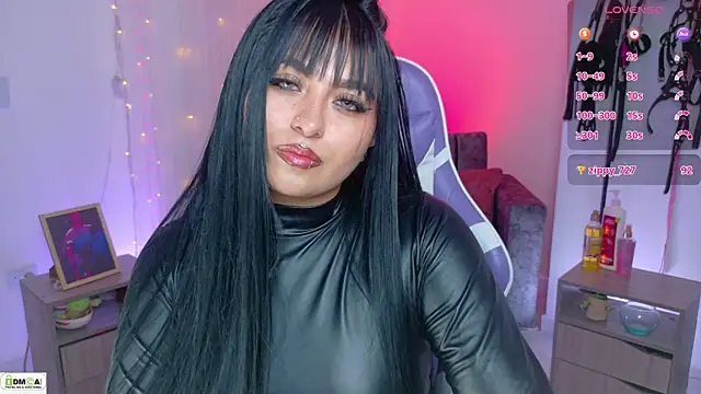 Miss scarllet  online show from July 28, 3:21 pm