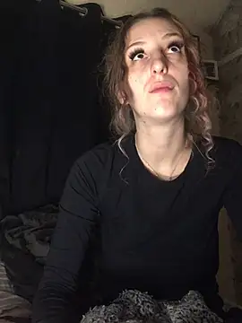 Snapshot of indie-rayne chatting on December 13, 7:43 pm indie-rayne online show from December 13, 7:43 pm