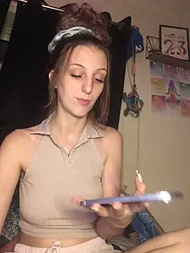 Snapshot of indie-rayne chatting on December 16, 9:31 pm indie-rayne online show from December 16, 9:31 pm