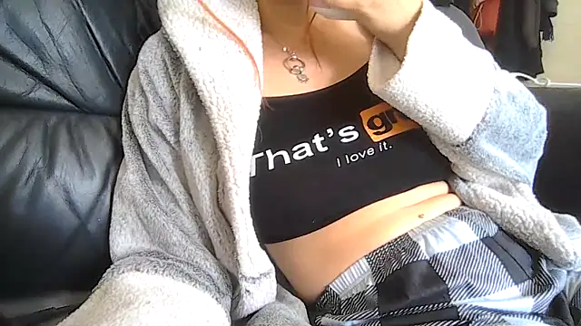 indie-rayne online show from June 13, 10:35 am
