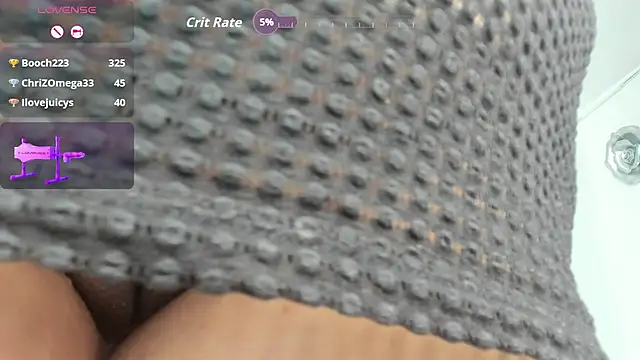 Snapshot of Kazsandraa chatting on June 29, 10:15 am Kazsandraa online show from June 29, 10:15 am