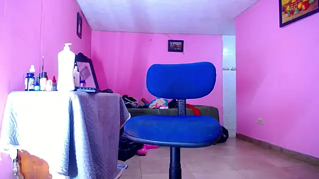 Snapshot of jessica_Badenoch chatting on December 22, 3:44 am jessica Badenoch online show from December 22, 3:44 am