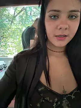 Snapshot of samantha_kevin chatting on December 15, 8:15 pm samantha kevin online show from December 15, 8:15 pm