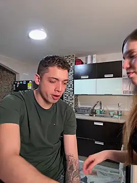 Snapshot of samantha_kevin chatting on October 21, 3:51 am samantha kevin online show from October 21, 3:51 am