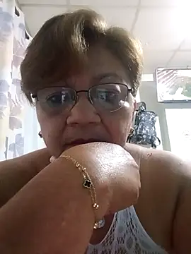 Madrastrahot69 online show from November 10, 11:59 pm