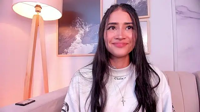 lara madisson online show from February 18, 5:42 am