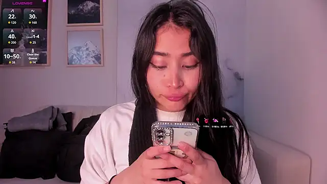 lara madisson online show from September 13, 5:40 am