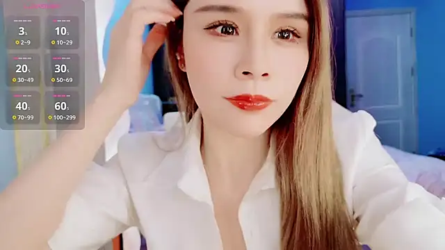 HU131452 online show from February 25, 11:11 pm