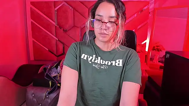 Olivia Fox69 online show from February 8, 3:54 am