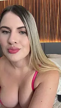 EmiilyAdams  online show from May 6, 8:58 pm